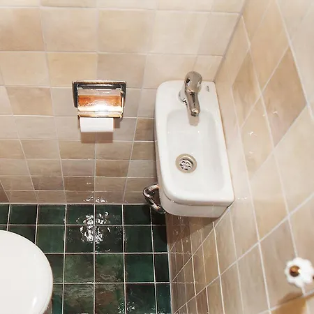 펜션 Grand Balaton House *